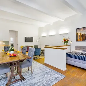  Appartamento The Melchior, Luxury Industry Loft In Mitte Up To 5 Ppl With 2 Bath