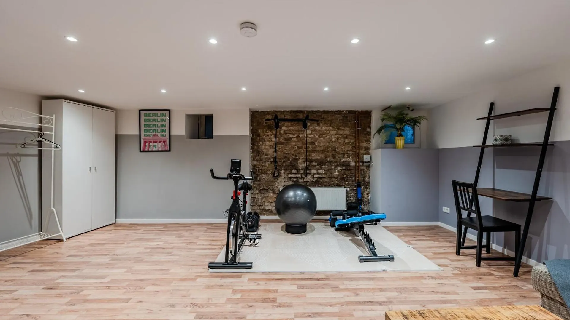Apartment Spacious, Central 3 Room Flat With Gym & Play Area Berlin