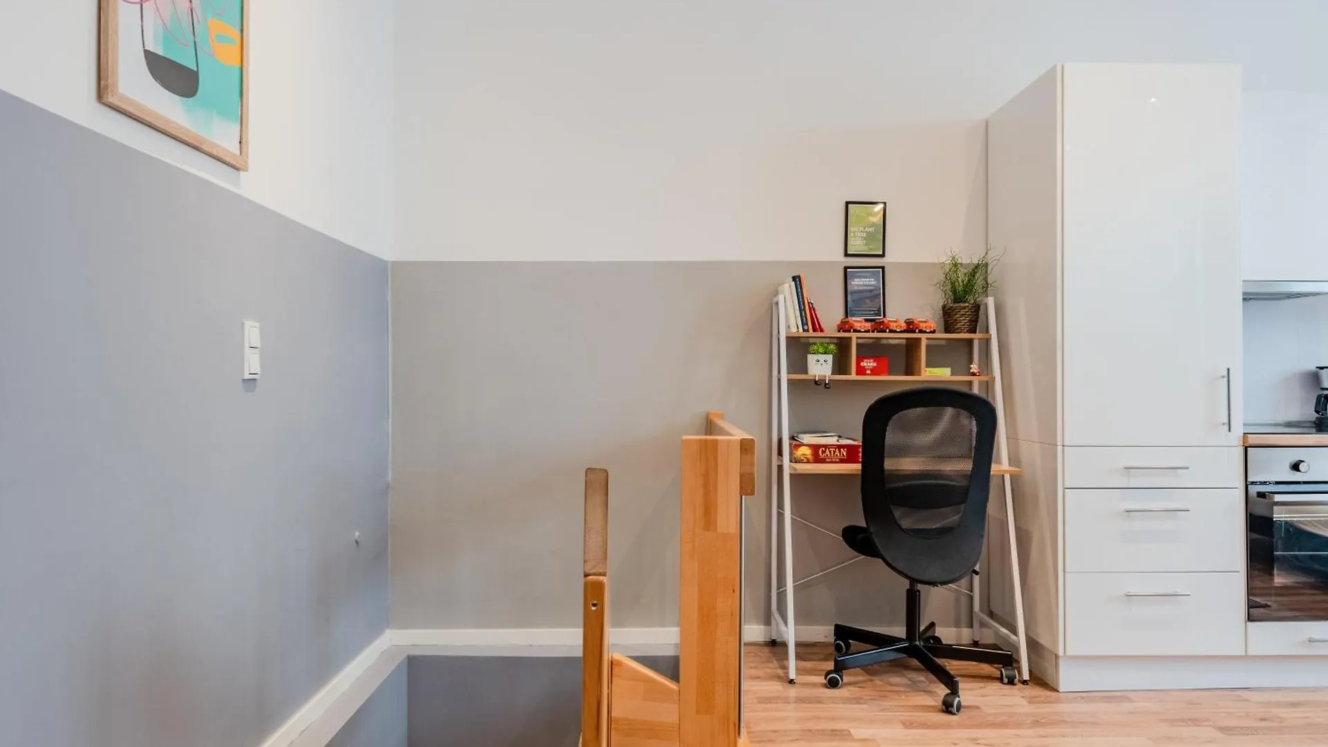 Spacious, Central 3 Room Flat With Gym & Play Area Berlin 0*,  Germany
