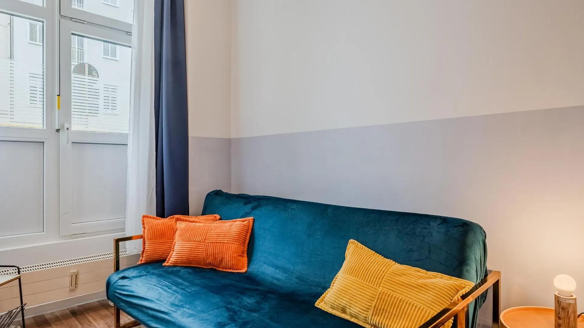 Spacious, Central 3 Room Flat With Gym & Play Area Berlín Německo